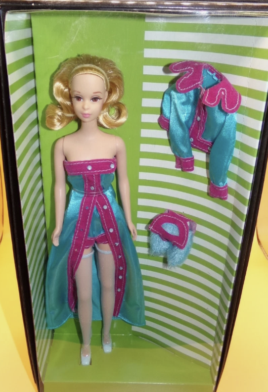 2005 reproduction of a 1971 No-Bangs Francie 