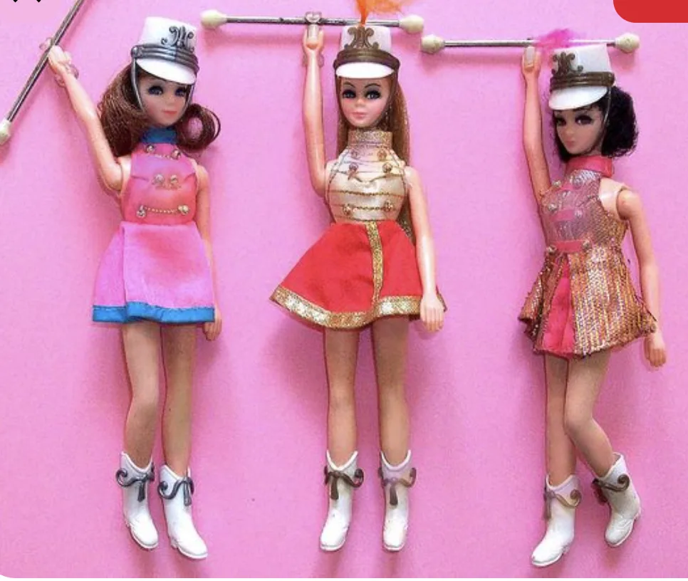 Majorette Dawn dolls