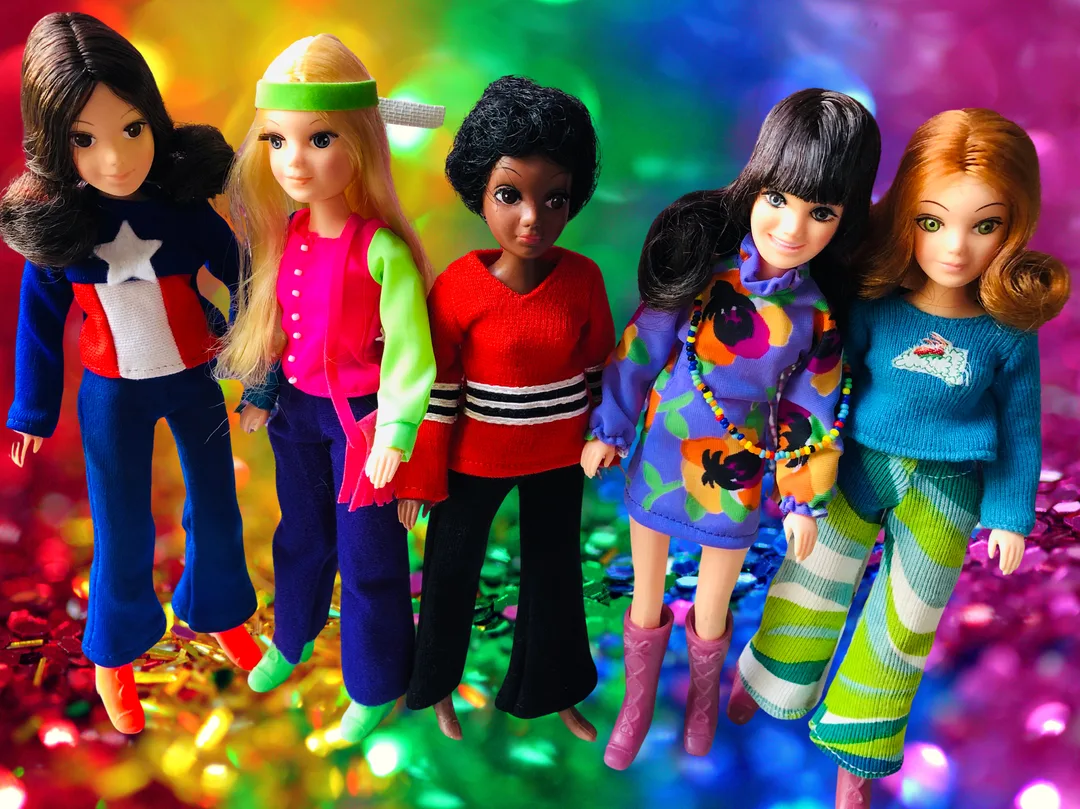 Hasbro World of Love dolls; Peace, Love, Soul, Music and Flower; 1970s dolls